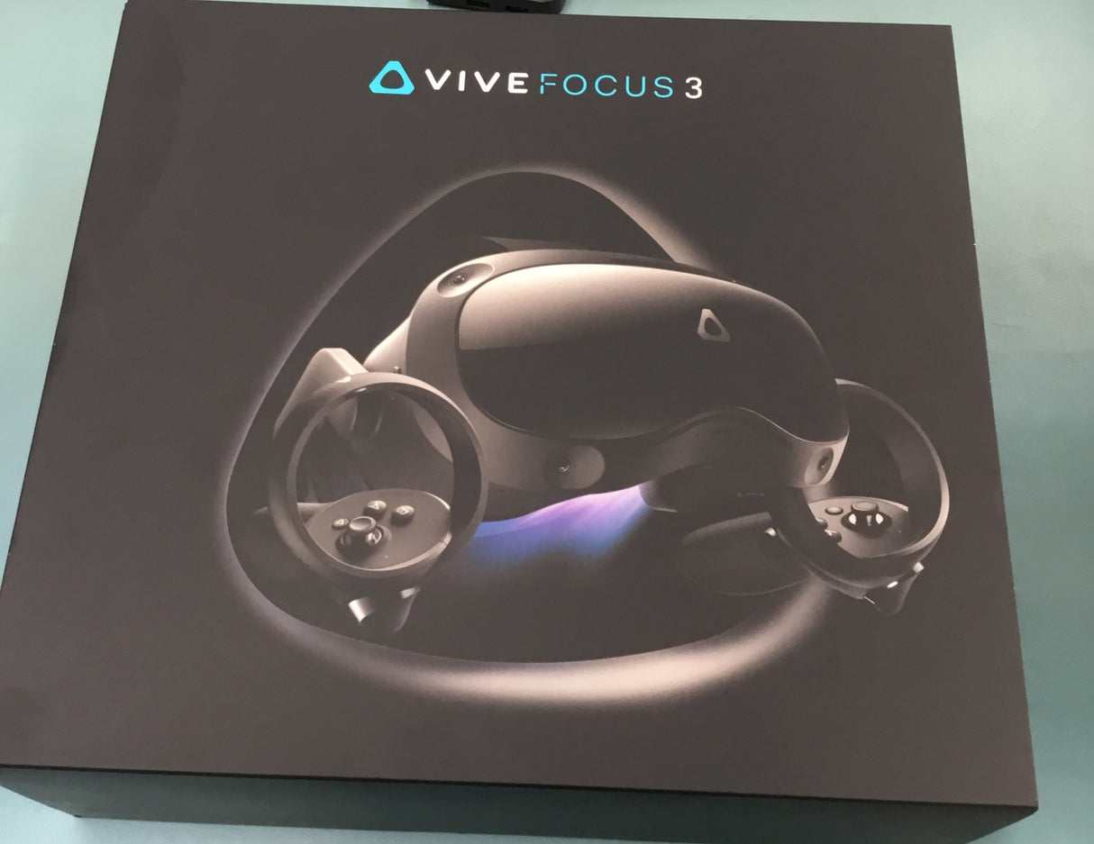 HTC Vive Focus 3 VR HEADSET - NEW