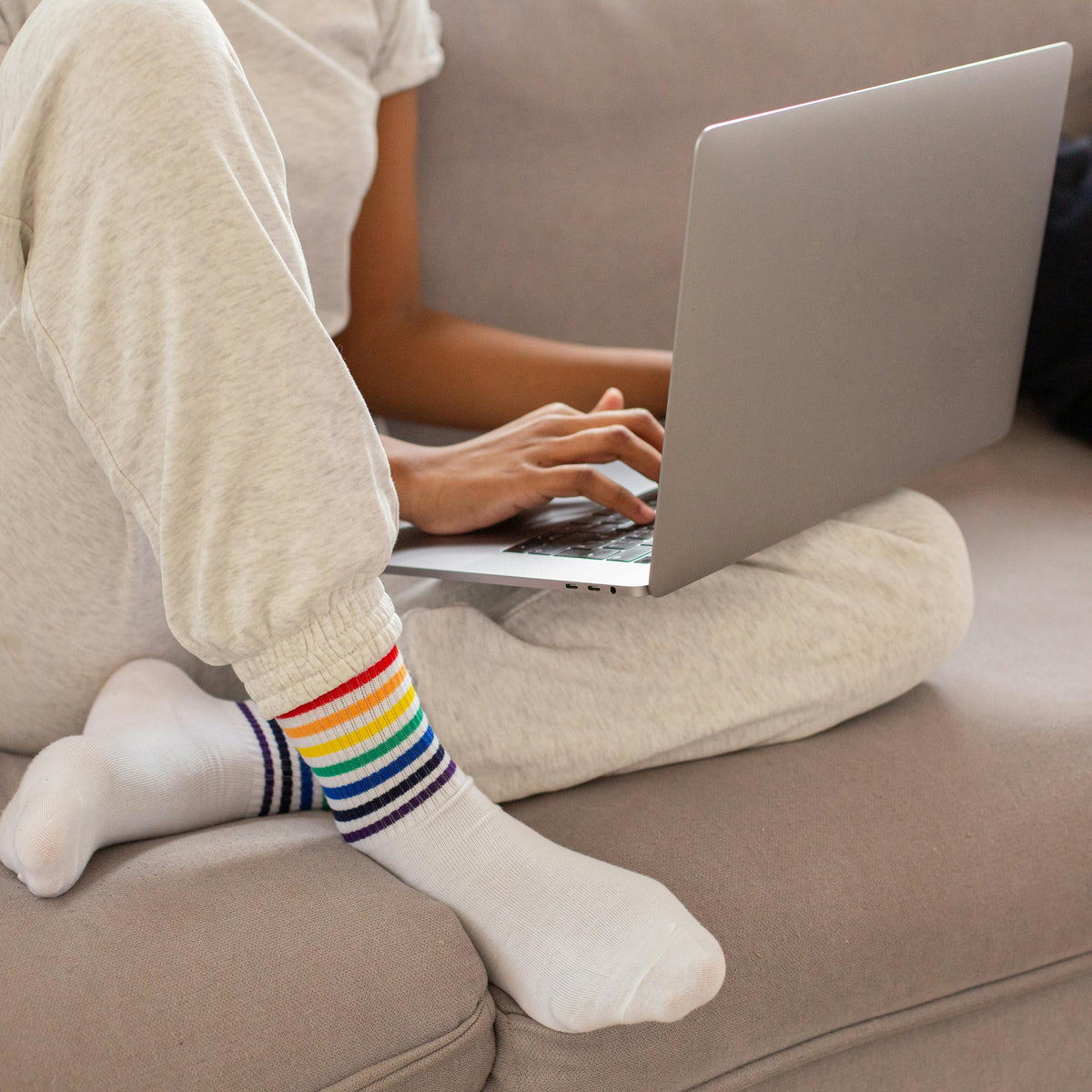 Top LGBTQ+ Apps for Pride & Connection – Celebrating Community with ...